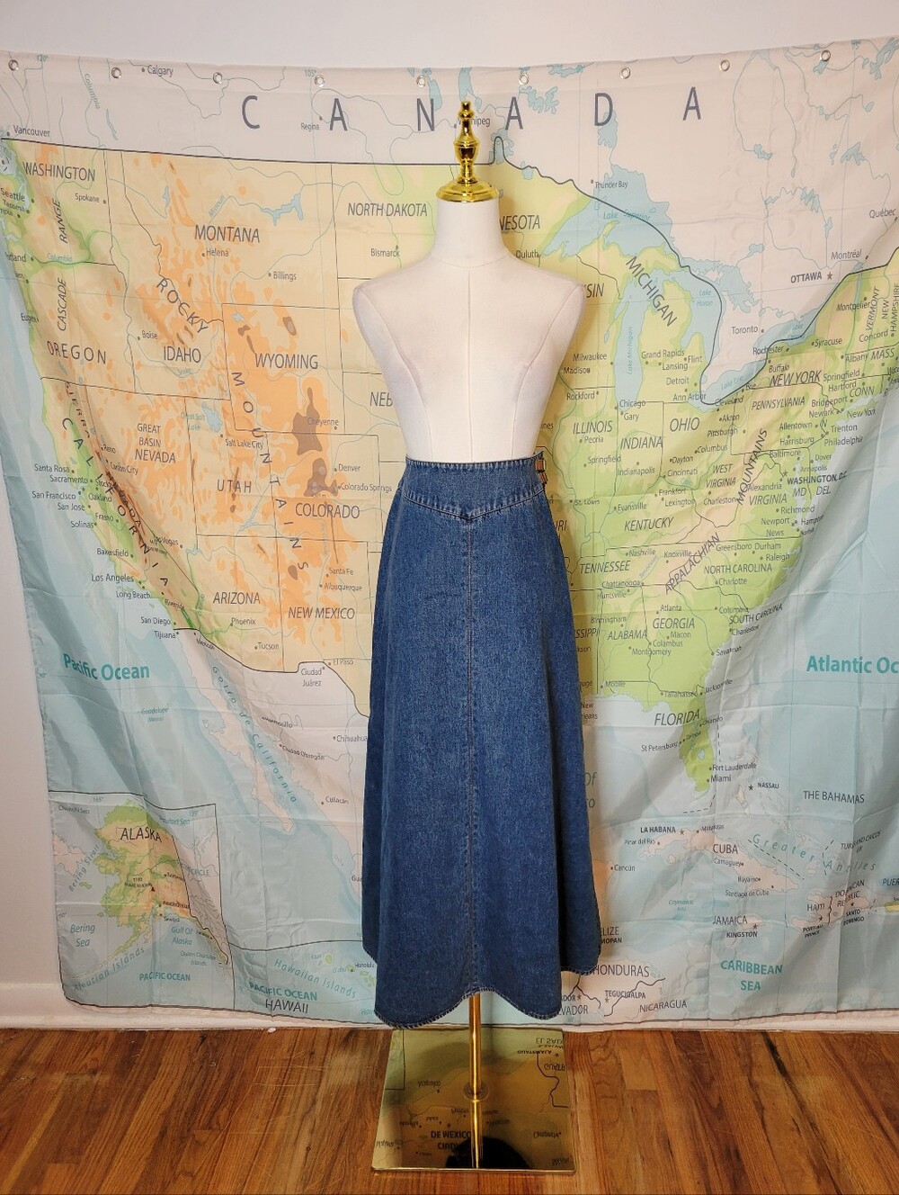 Vintage Ralph Lauren High-Waist A-Line Denim Skirt - Blue With Suede Buckles